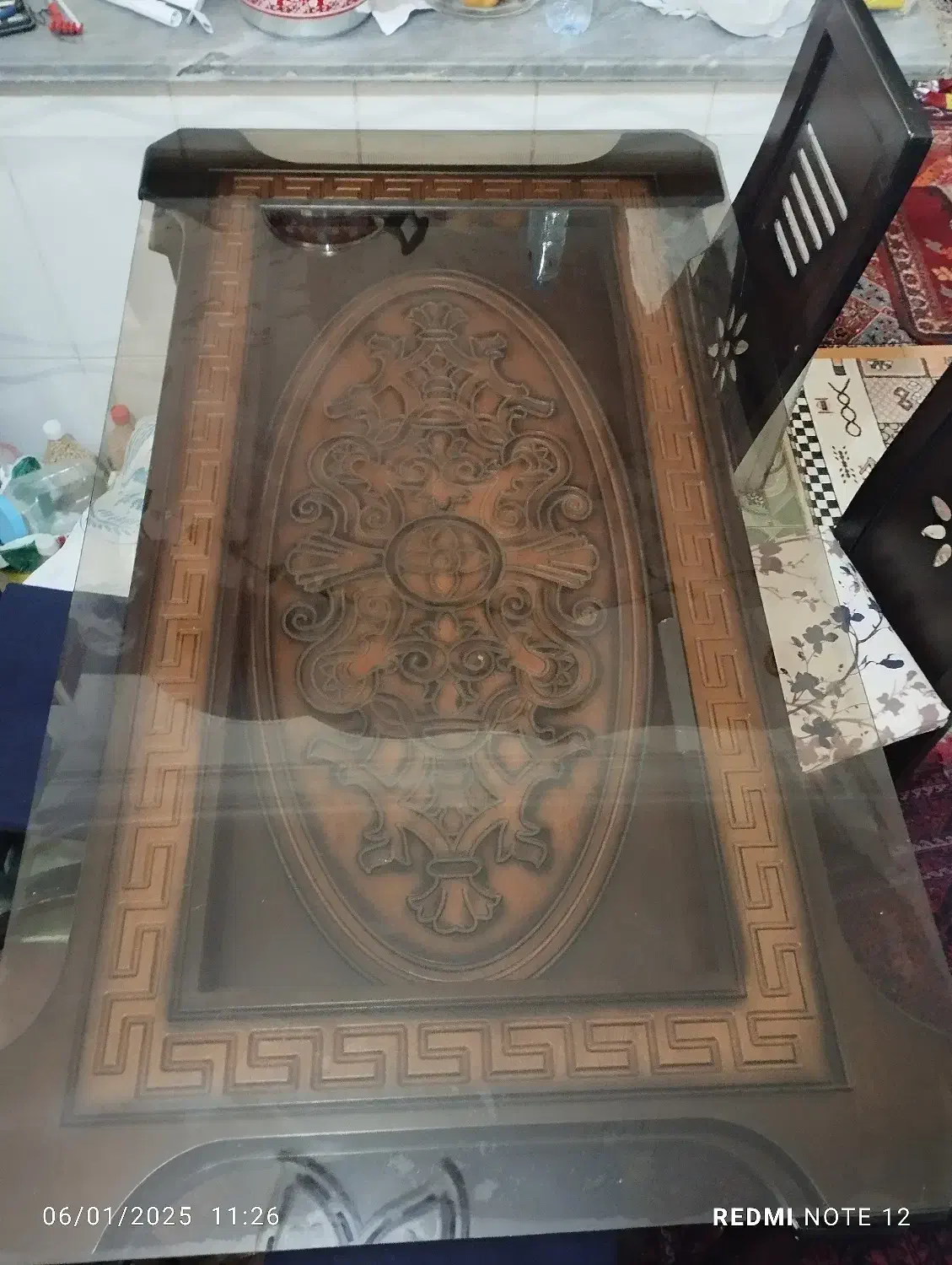 مبل و میز|مبلمان خانگی و میز عسلی|کوه چنار, |دیوار