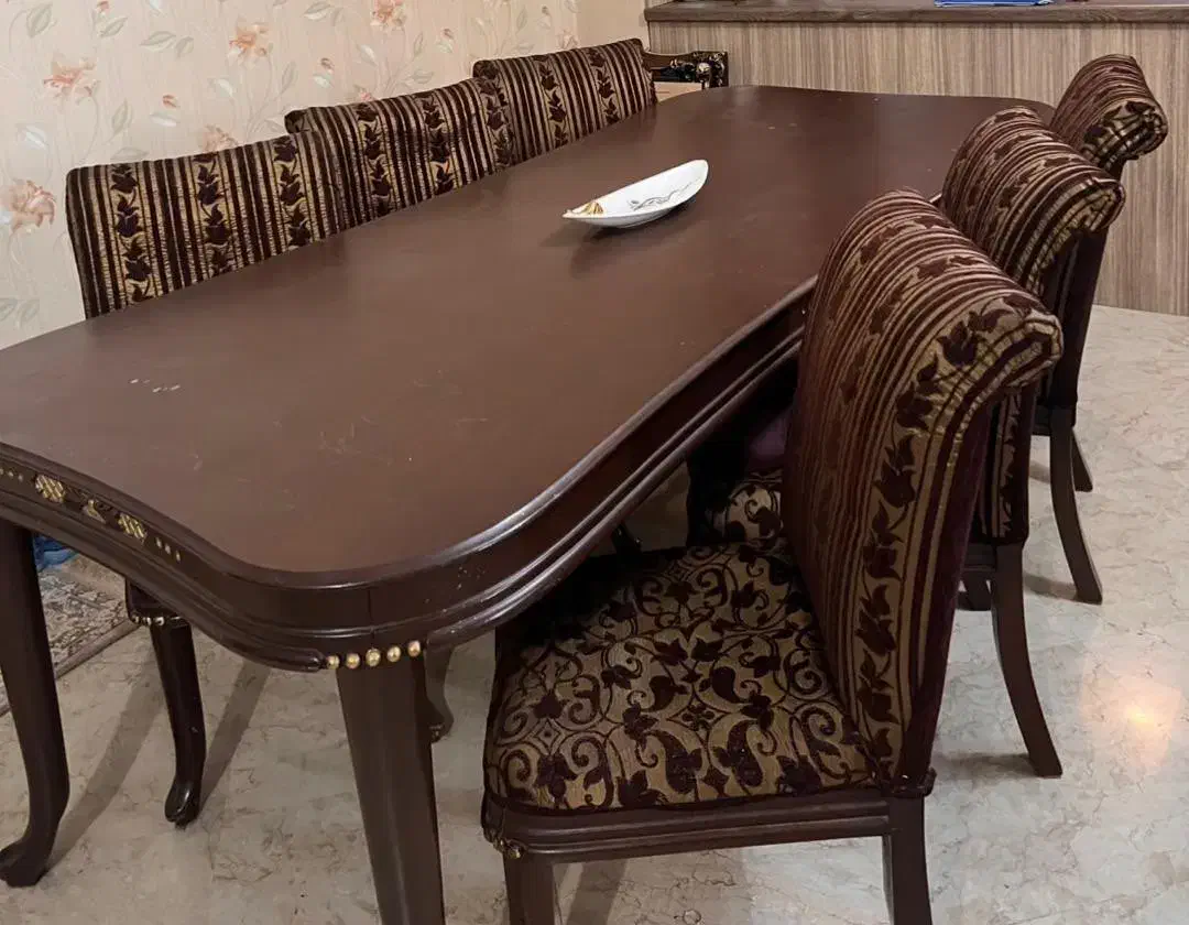 میز ناهار خوری چوبی و ۶ عدد صندلی ، مارک استقبال|میز و صندلی غذاخوری|تهران, پاسداران|دیوار