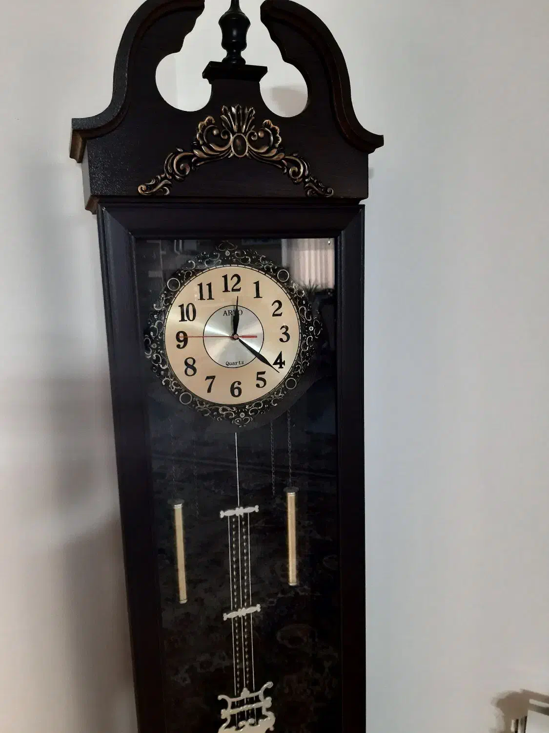 ساعت ایستاده کاملا تمیز|ساعت دیواری و تزئینی|تهران, افسریه جنوبی|دیوار