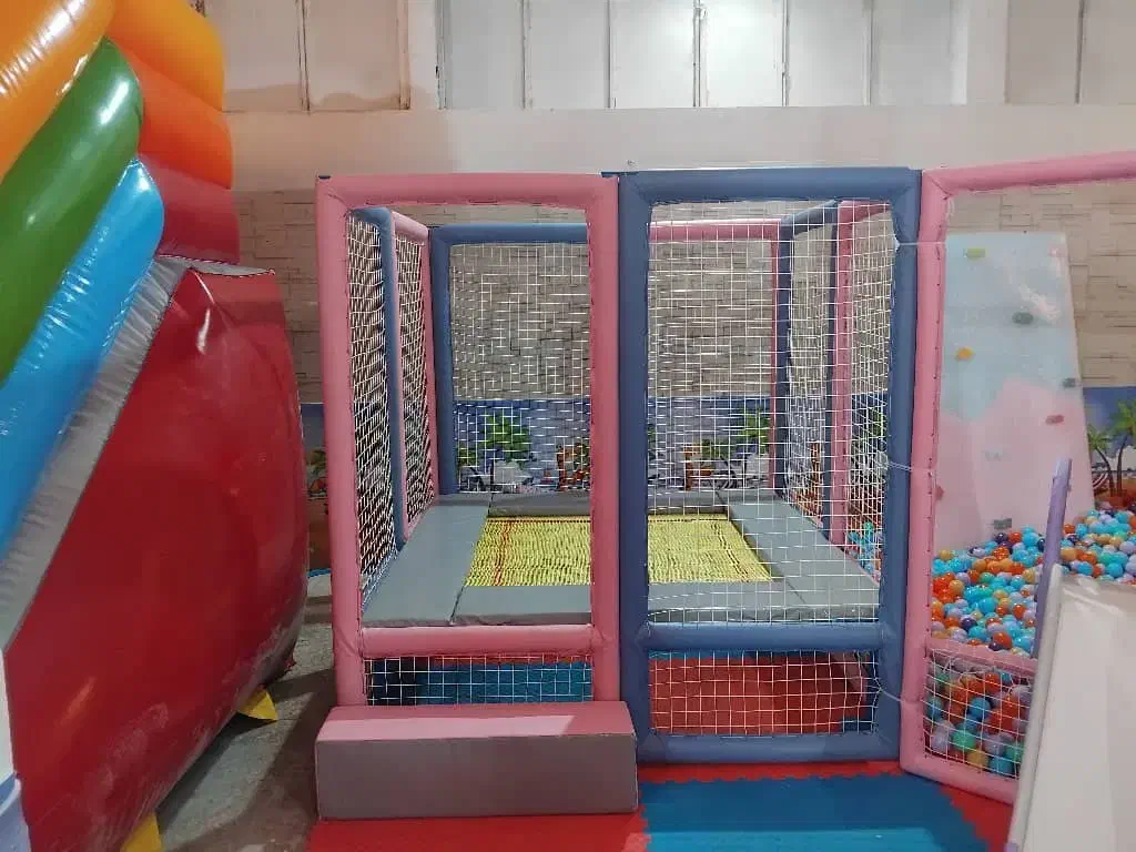 ترامپولین ۲ در۲|اسباب‌‌بازی|شاهدشهر, |دیوار