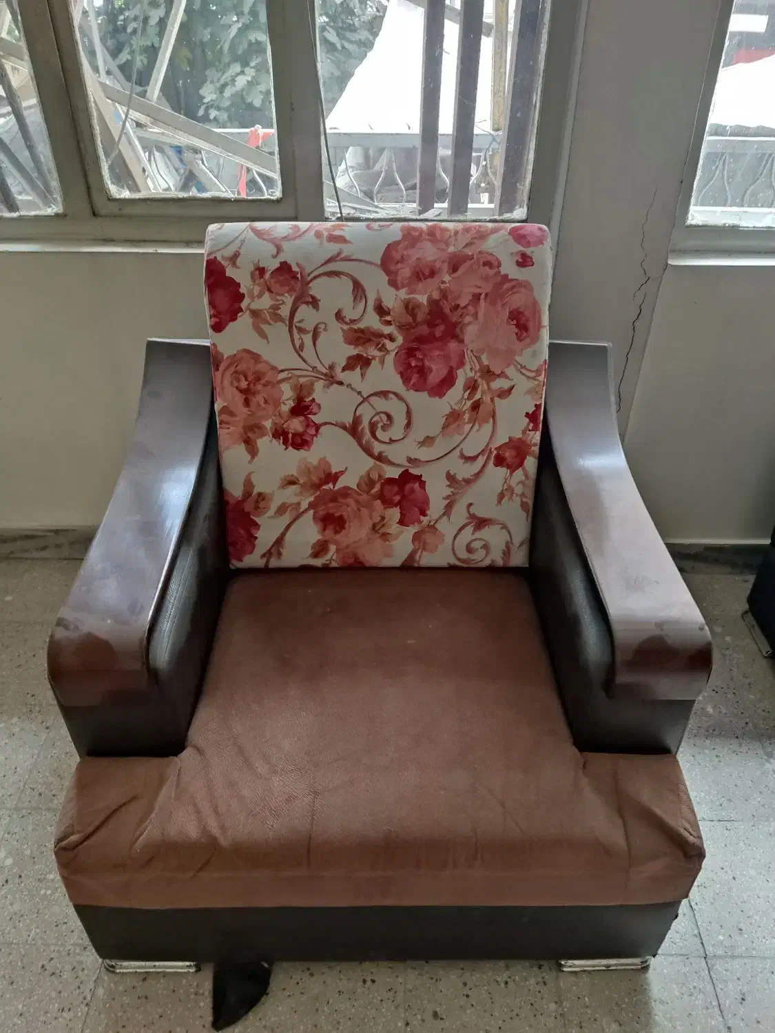 مبل هفت نفره|مبلمان خانگی و میز عسلی|تهران, شهرک فردوس (حسینی)|دیوار