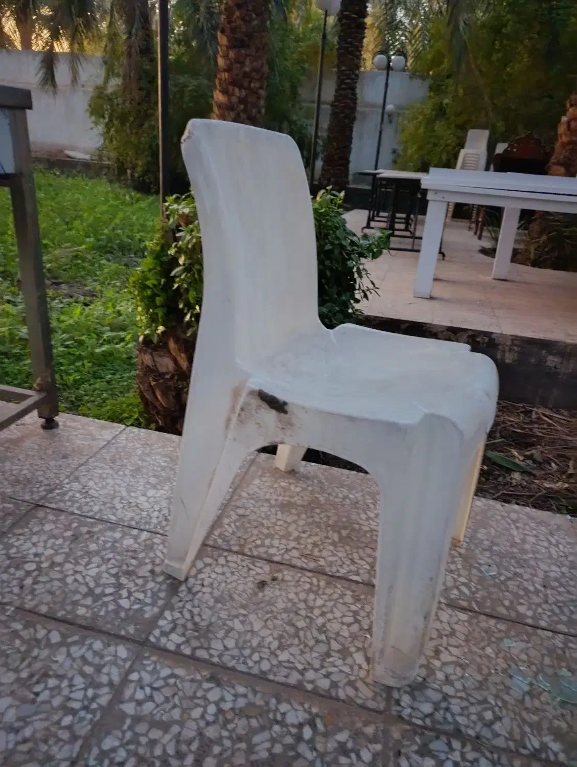 70صندلی|صندلی و نیمکت|بم, |دیوار