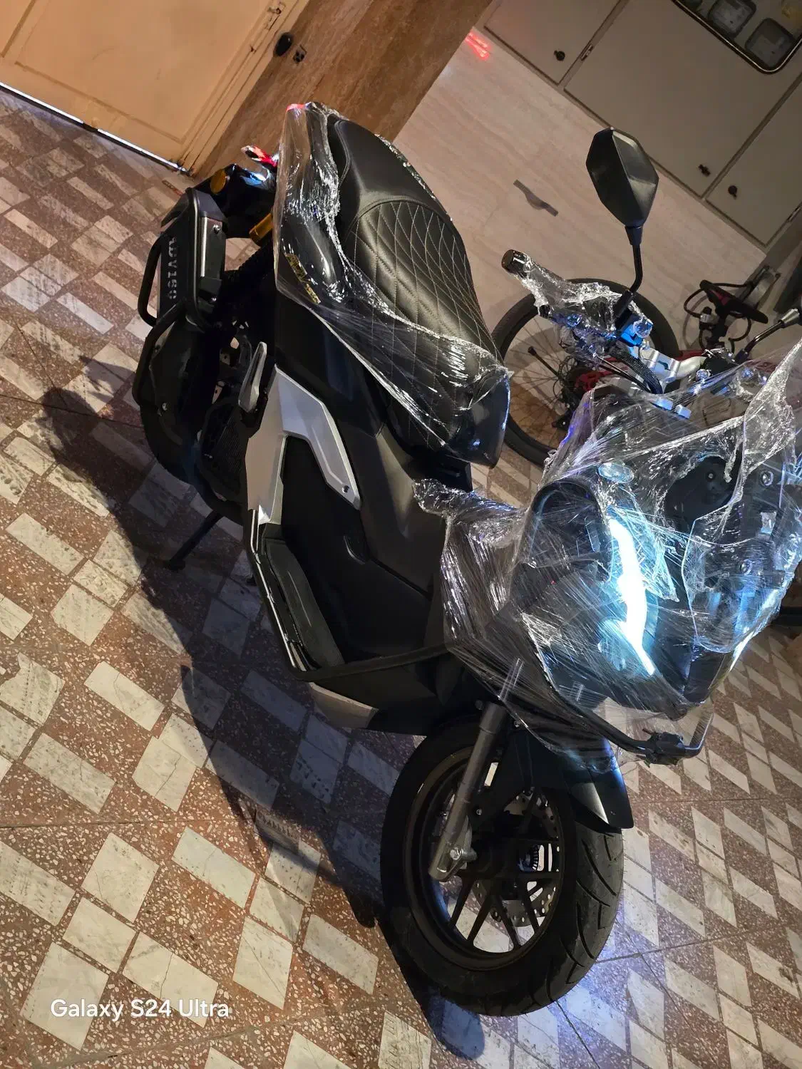 ADV 180 xigma صفر اتوماتیک ۶دنده|موتورسیکلت|اصفهان, تیران|دیوار