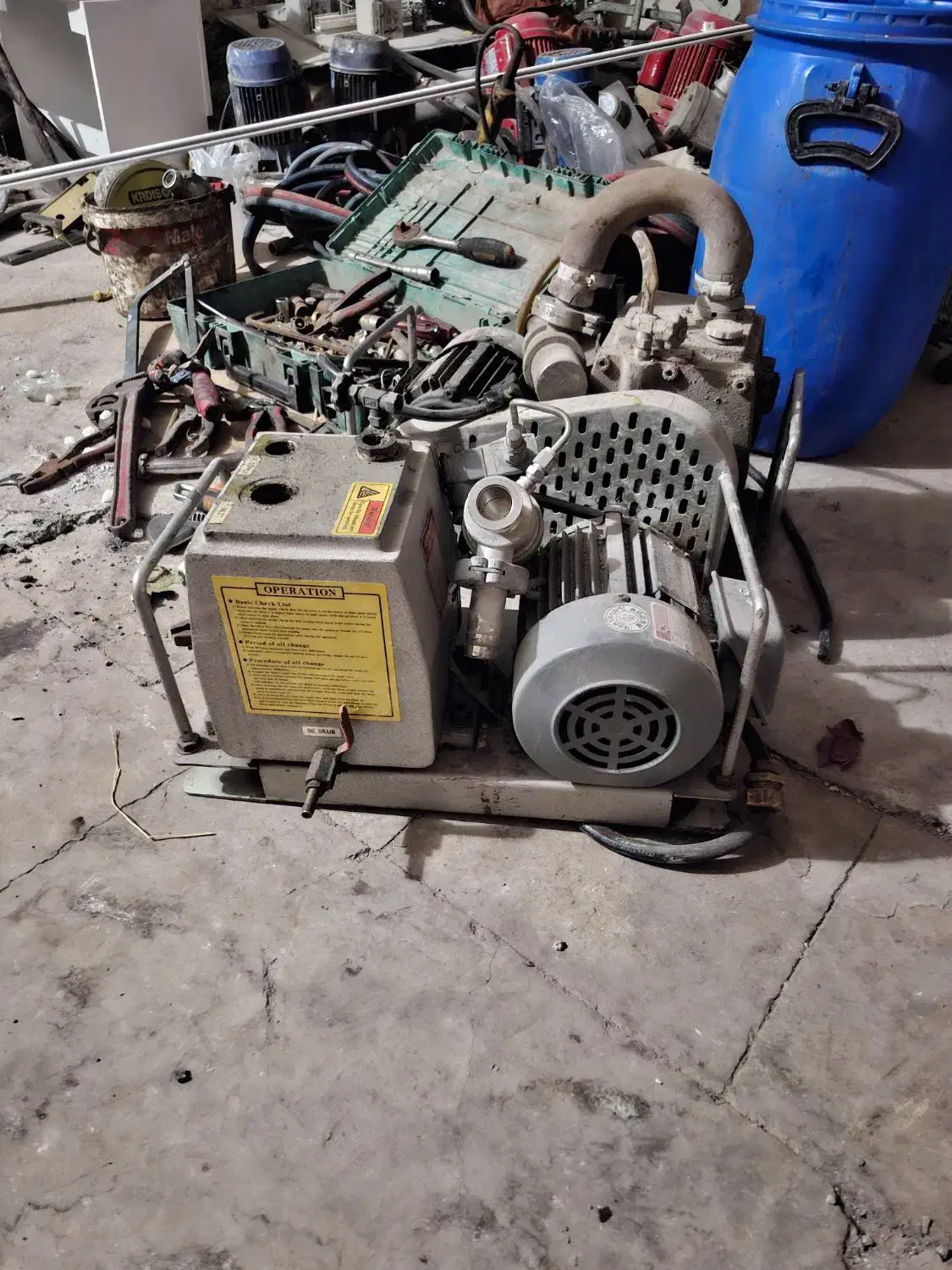 پمپ وکیوم کره ای ۲عدد|سایر لوازم برقی|نسیم‌شهر, |دیوار