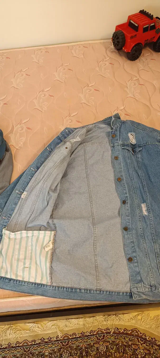 مانتو جین خارجی|لباس|کاشان, ولیعصر|دیوار