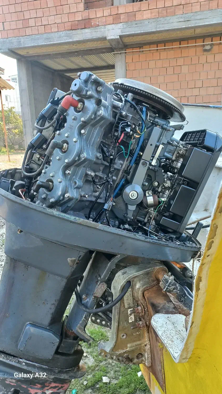 قایق موتوری یاماها ۲۰۰|قایق و سایر وسایل نقلیه|بندر ترکمن, |دیوار