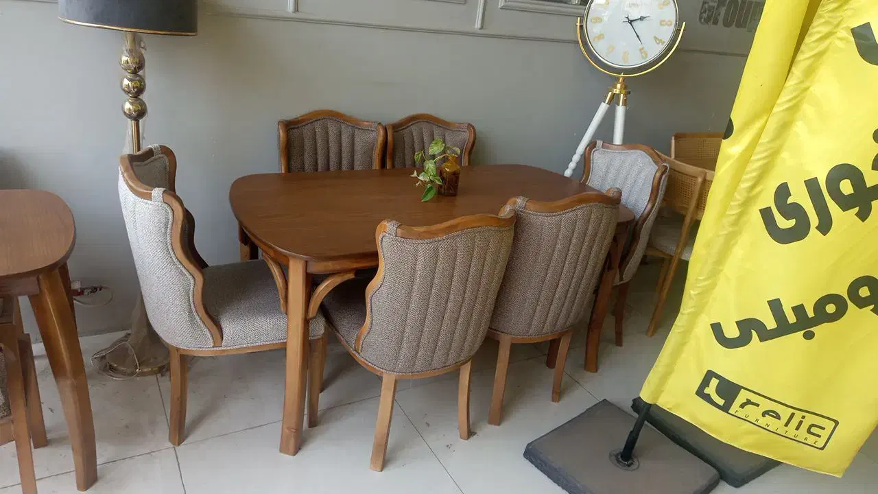 نهارخوری لوکا|میز و صندلی غذاخوری|بیرجند, |دیوار