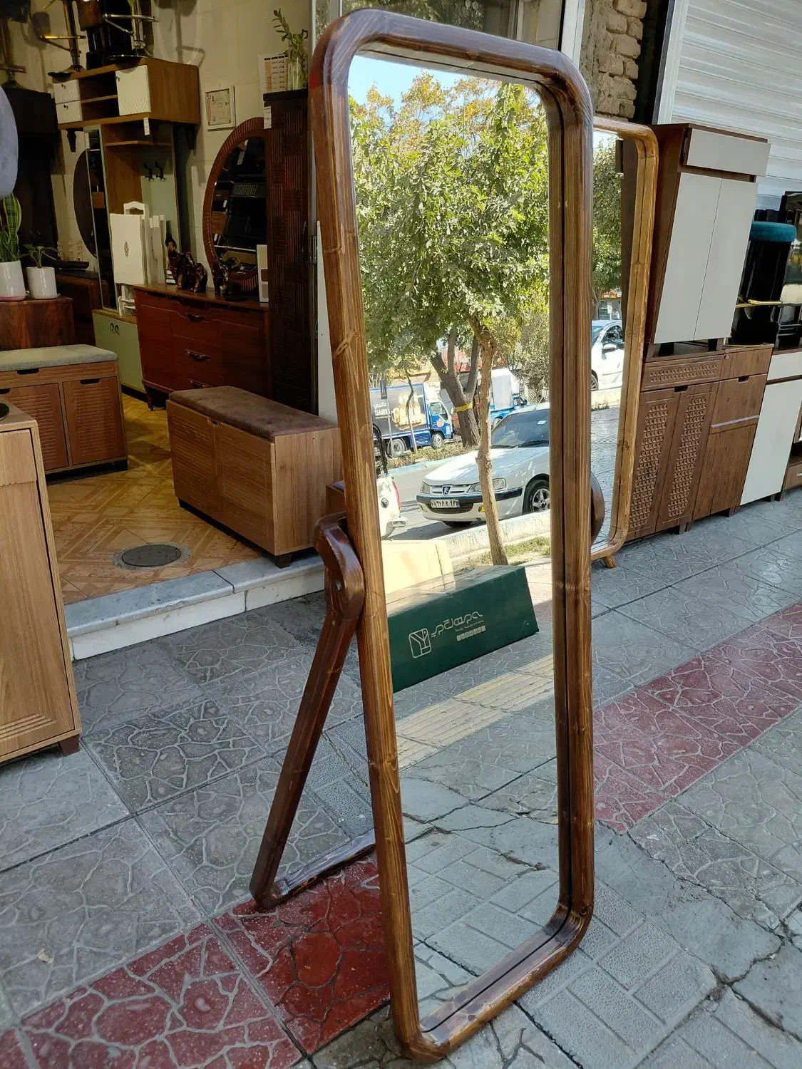 آینه های قدی دفرمه و چوب و فلز|آینه|اصفهان, شهریار|دیوار