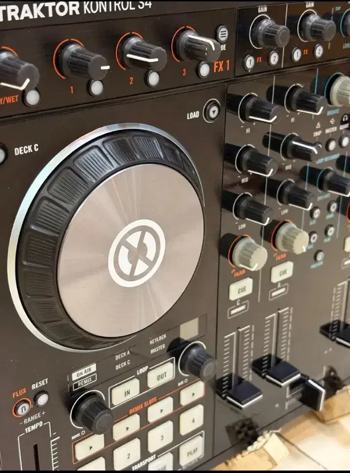 دستگاه دیجی S4 MK2|آلات موسیقی|تهران, گلستان (شهرک راه آهن)|دیوار