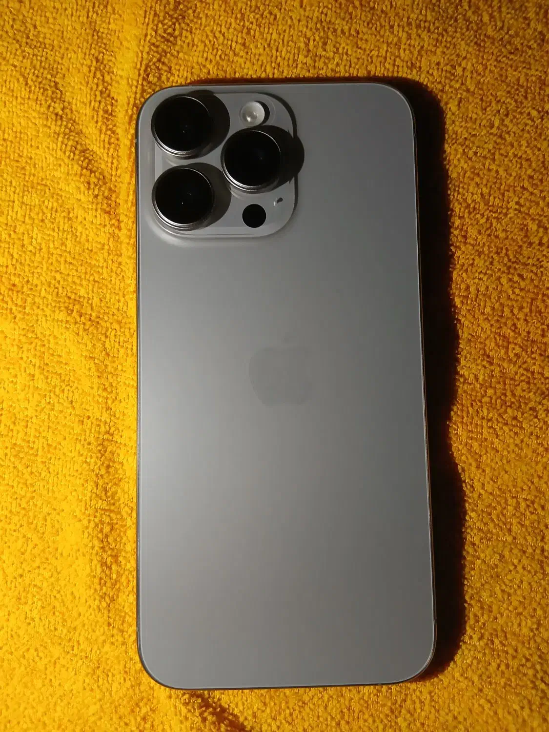 آیفون 15پرومکس|موبایل|قم, باغ شریفی|دیوار