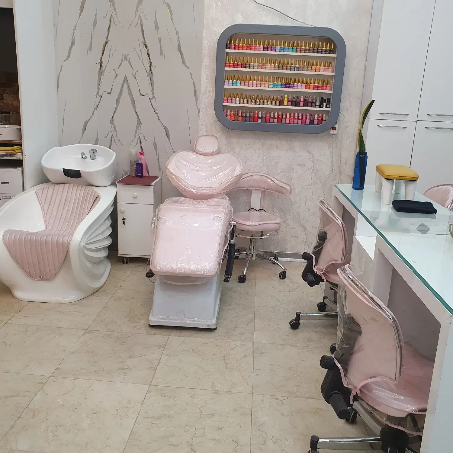 رهن واحد تجاری در پردیس تهران فاز سه|اجارهٔ مغازه و غرفه|پردیس, فاز ۳|دیوار