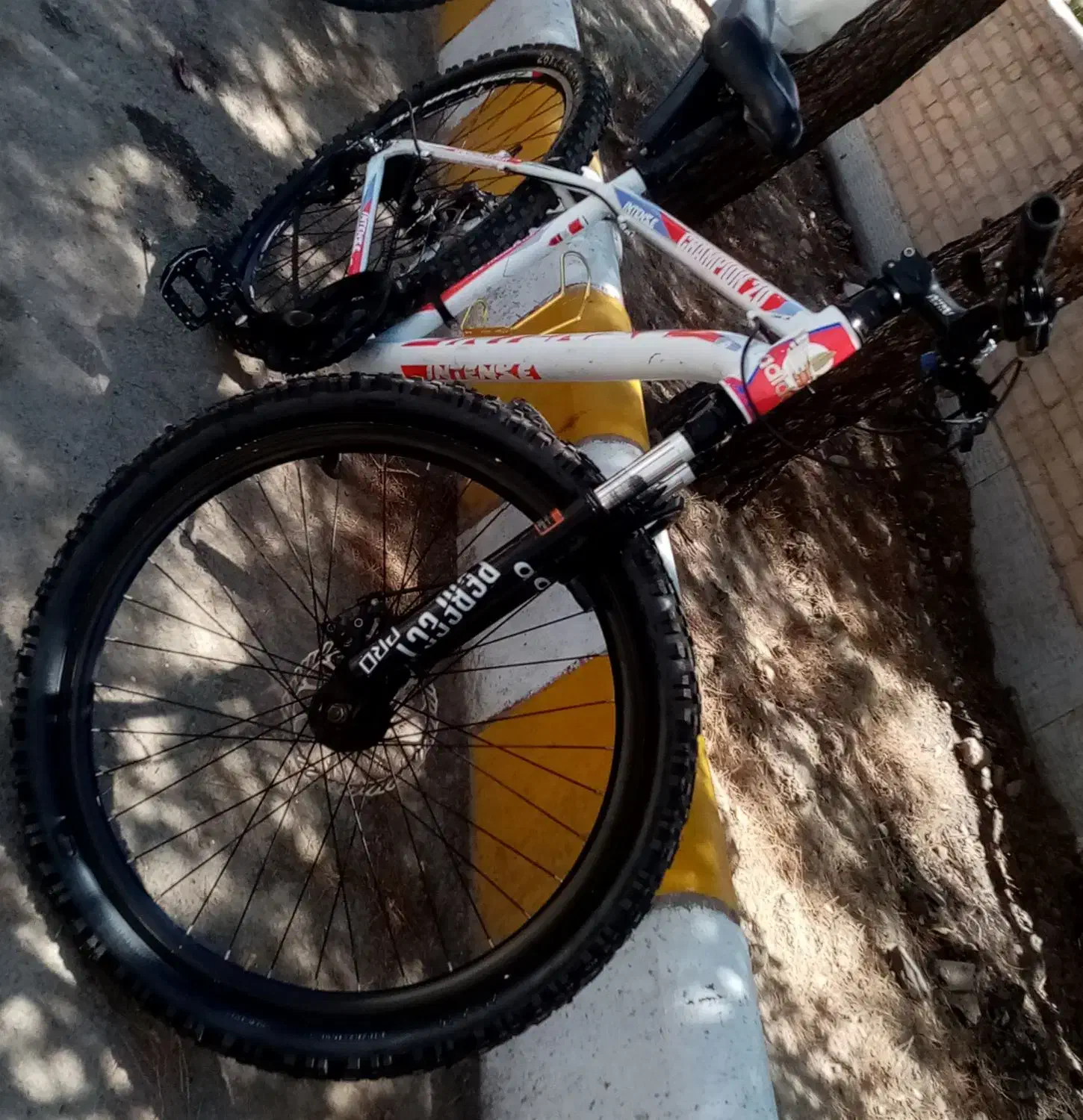 دوچرخه اینتنس 26|دوچرخه، اسکیت، اسکوتر|چناران, |دیوار