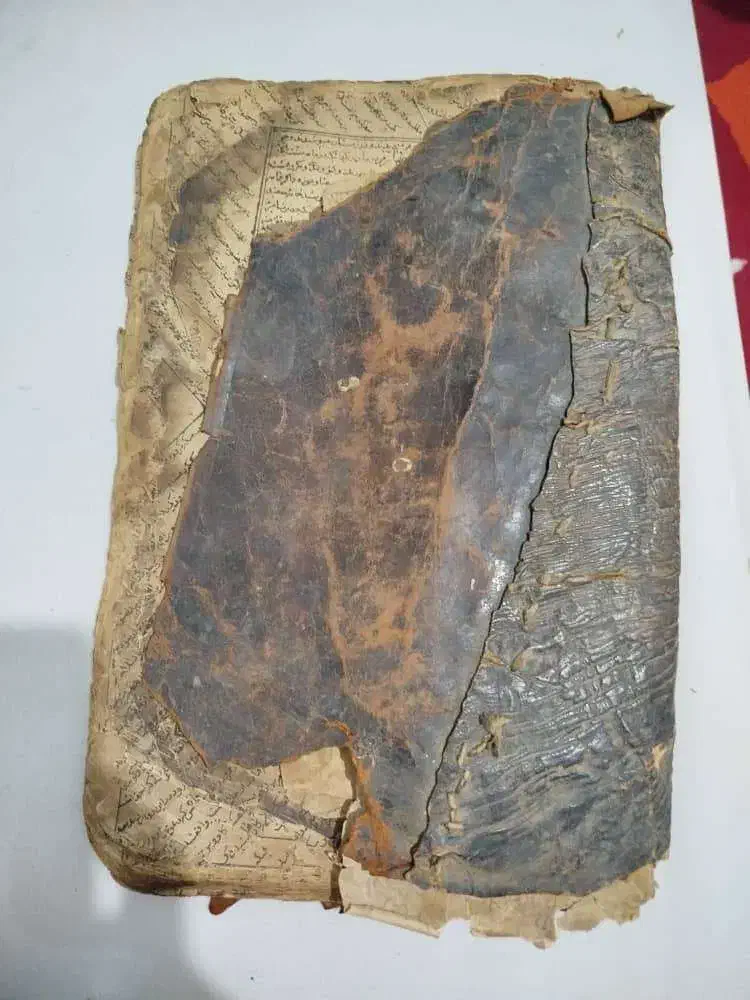 کتاب قدیمی دوره قاجار|کتاب و مجله تاریخی|مشهد, احمدآباد|دیوار