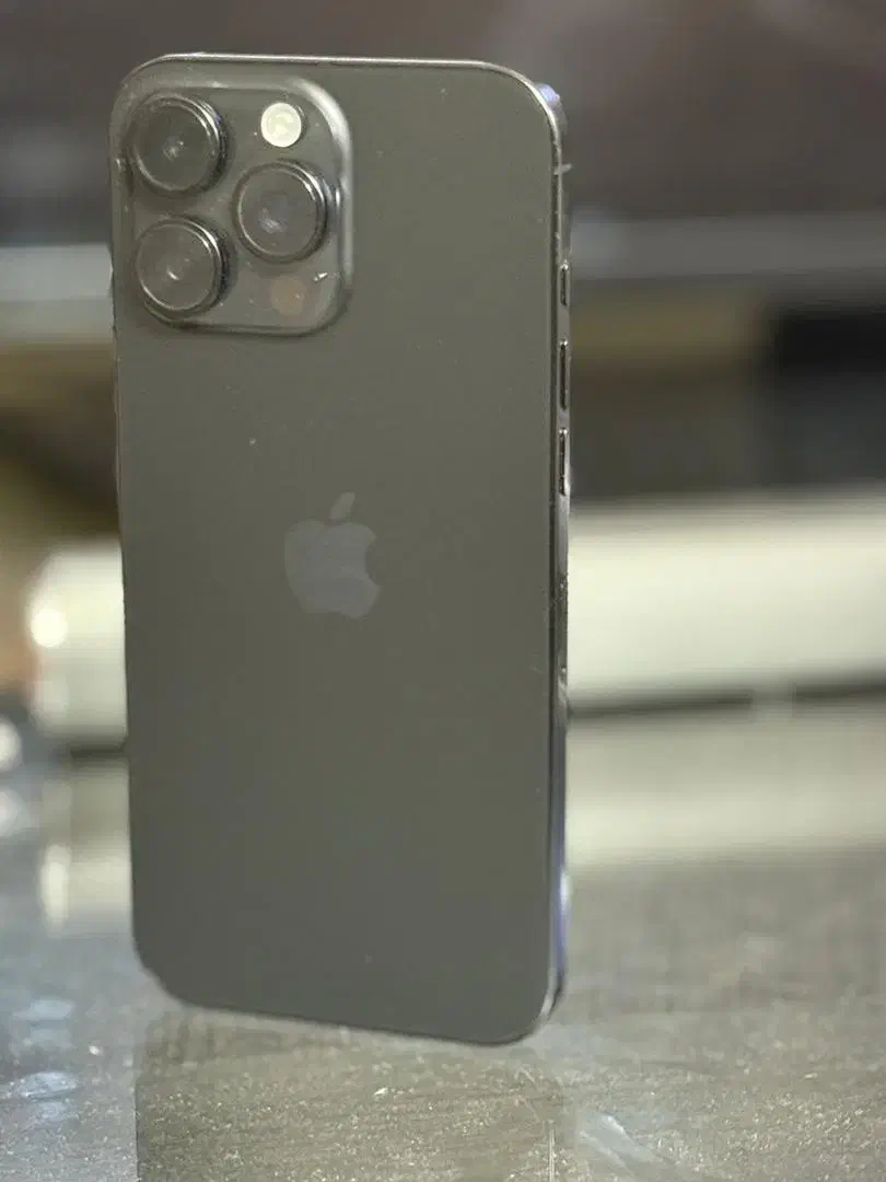 Iphone 16 pro max|موبایل|قم, دروازه کاشان|دیوار