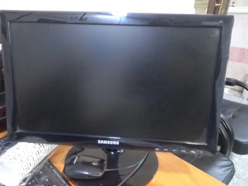 کامپیوتر خانگی|رایانه رومیزی|اهواز, فاز ۱ پادادشهر|دیوار