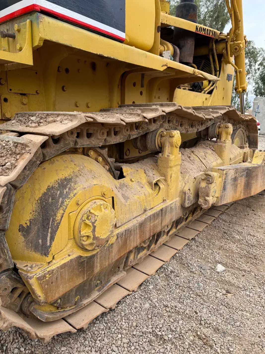 فروش بولدورز D155|خودرو سنگین|تهران, فلسطین (میدان انقلاب)|دیوار