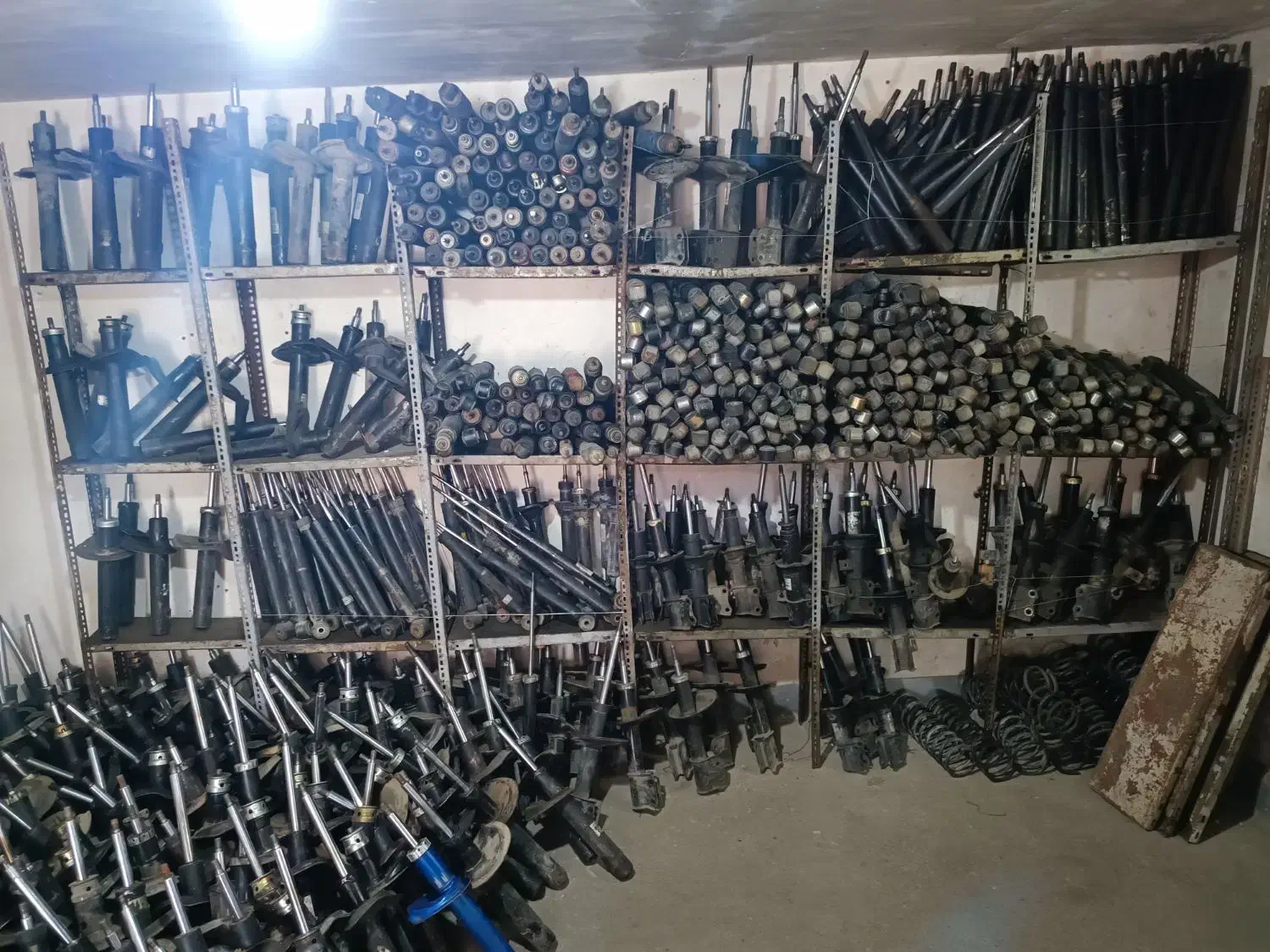 کمک فنر دنا پژو سمند رانا سایپا پراید|قطعات یدکی و لوازم جانبی|بوکان, |دیوار