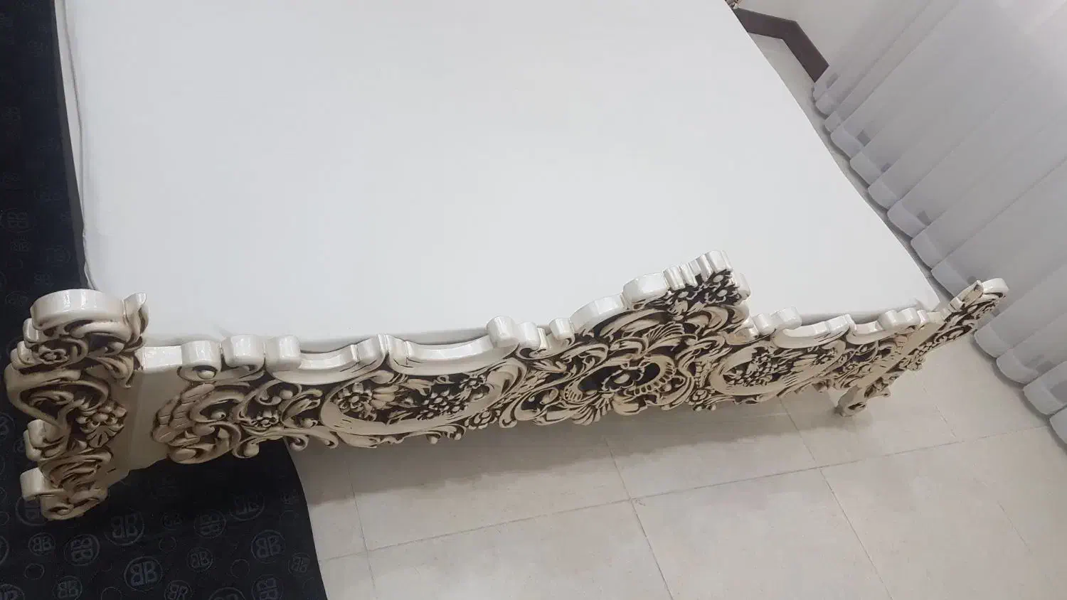 تخت خواب دونفره سلطنتی با چوب راش|تخت و سرویس خواب|همدان, |دیوار