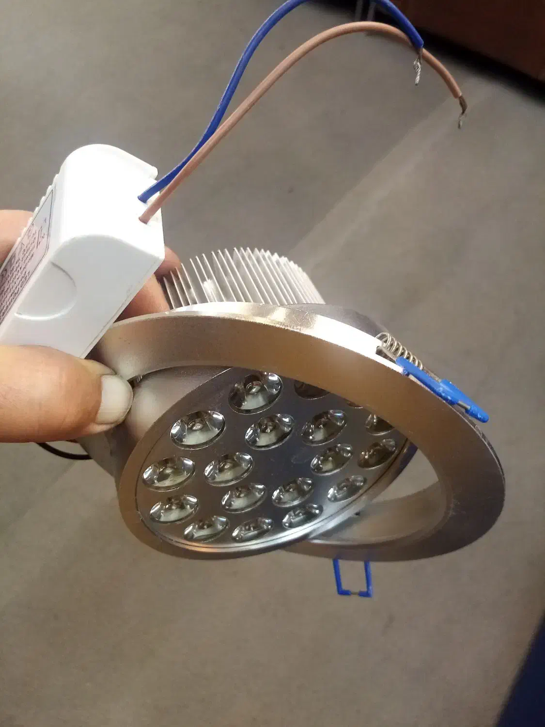 لوازم برق دست دوم|حراج|یزد, |دیوار