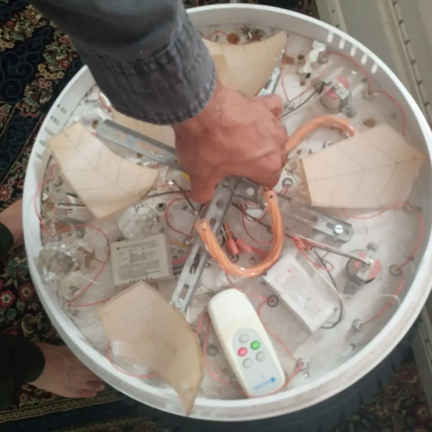 لوستر سقفی|لوستر و چراغ آویز|کرمان, |دیوار