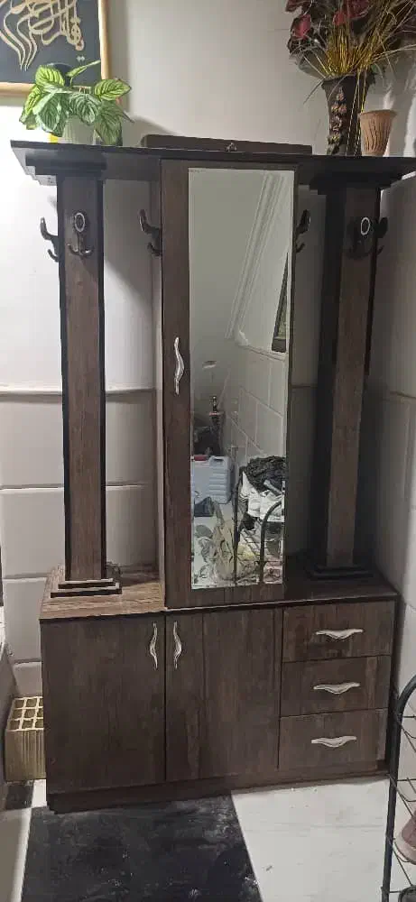 جاکفشی|جاکفشی، کمد، دراور|رفسنجان, |دیوار