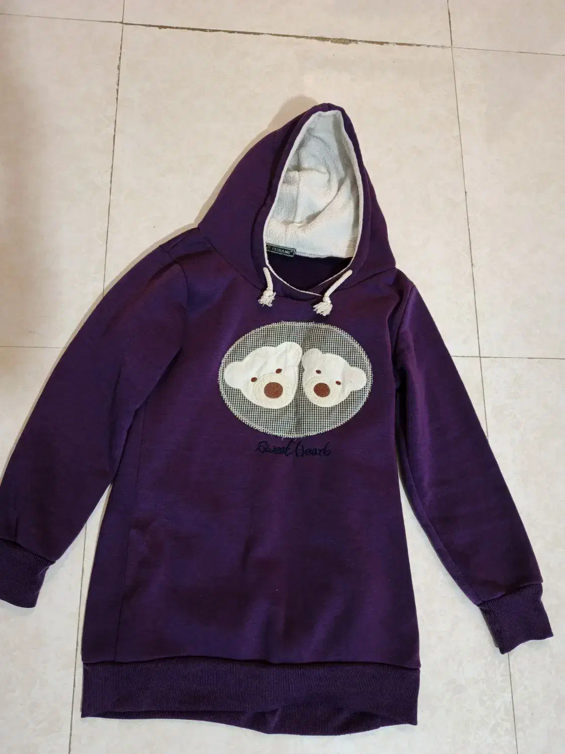 هودی بنفش درحدنو لباس مخملی قرمز اصلا تن نرفته|لباس|کرمانشاه, |دیوار