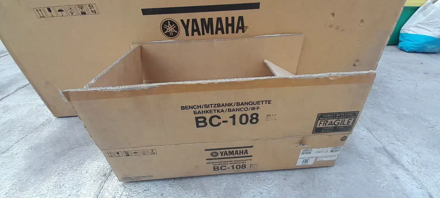 جعبه پیانو و جعبه صندلی یاماها|پیانو، کیبورد، آکاردئون|تهران, تهرانسر غربی|دیوار