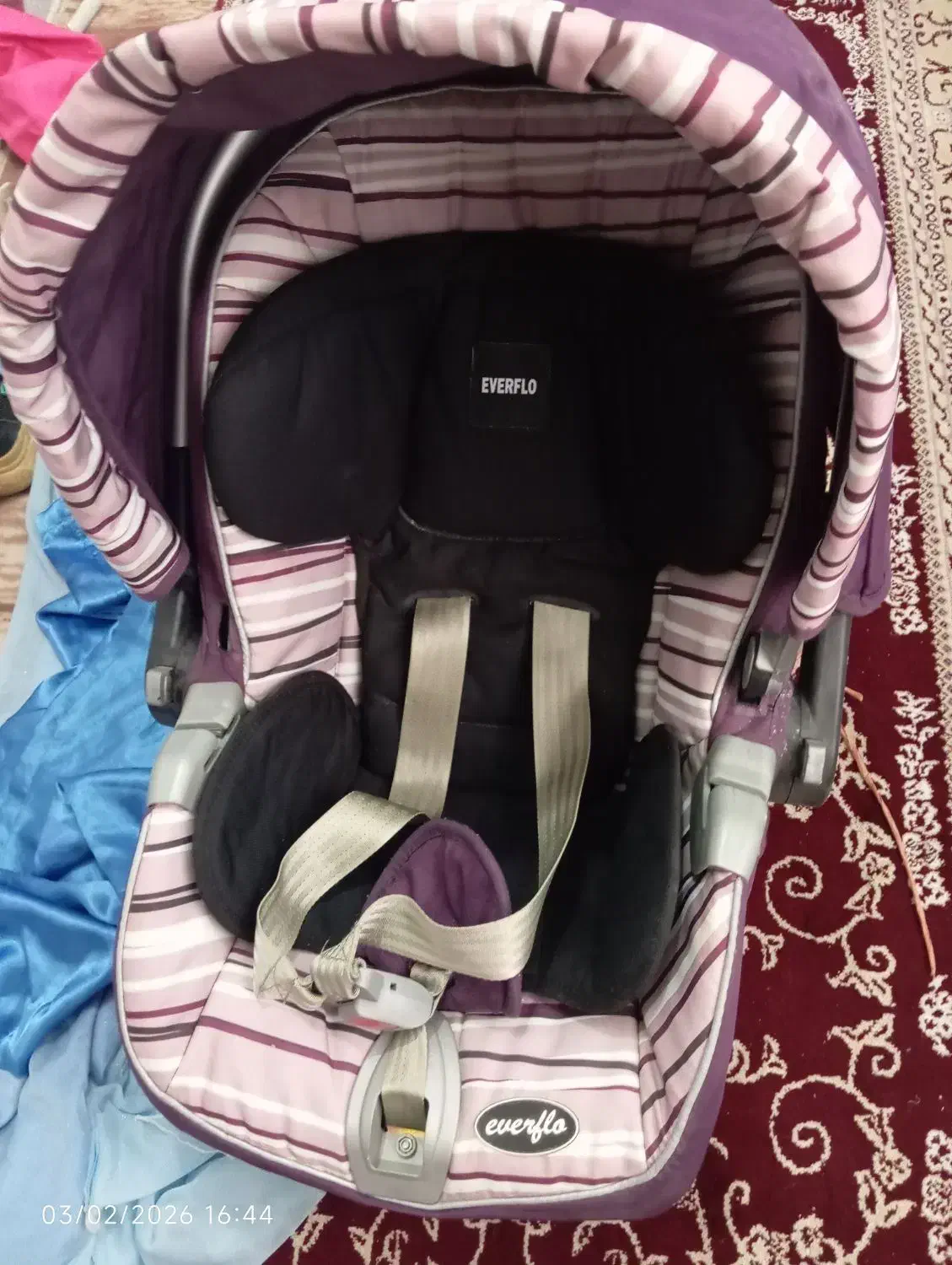 کریر وصندلی کودک|تخت و صندلی بچه|کرمانشاه, |دیوار