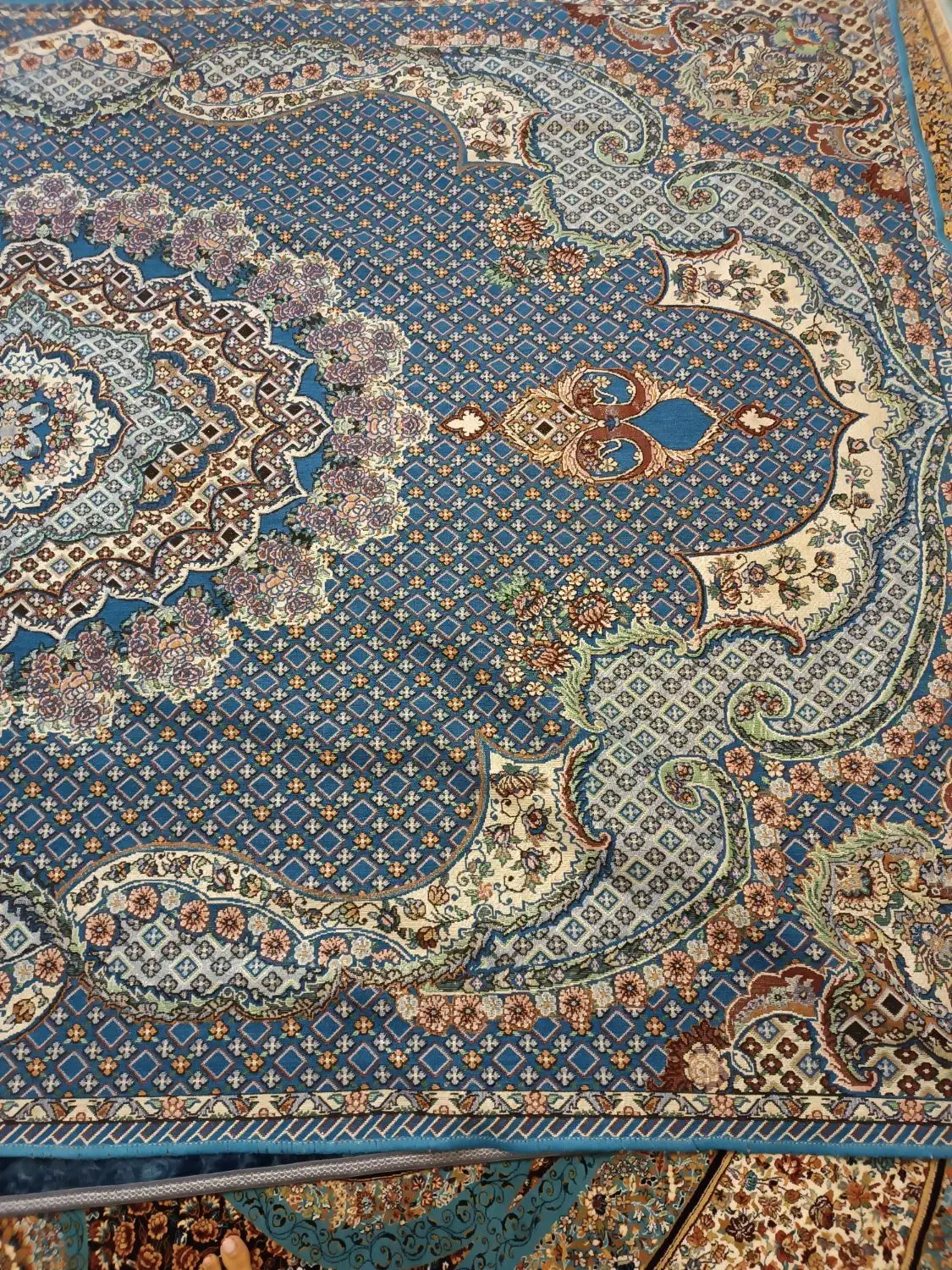 روفرشی نو|روفرشی|نهاوند, |دیوار