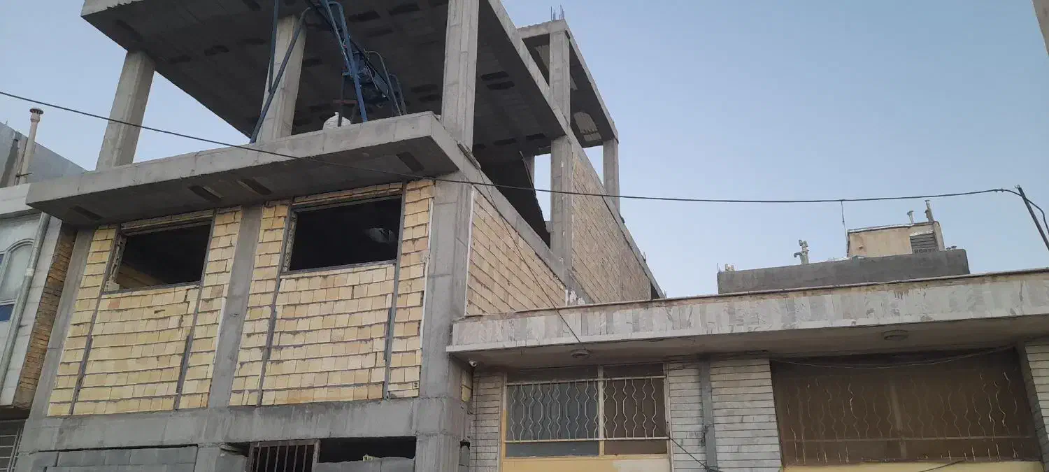 بنا ساختمان سرامیک .|خدمات پیشه و مهارت|بروجن, |دیوار