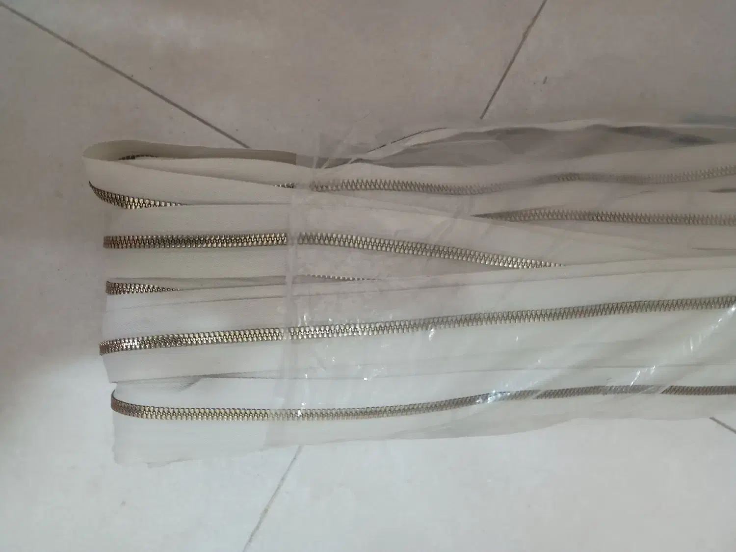 یراق کیف|کیف، کفش، کمربند|فردیس, شهرک سپاه|دیوار