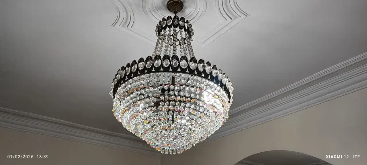 لوستر شیک برنجی|لوستر و چراغ آویز|تهران, شیخ هادی|دیوار