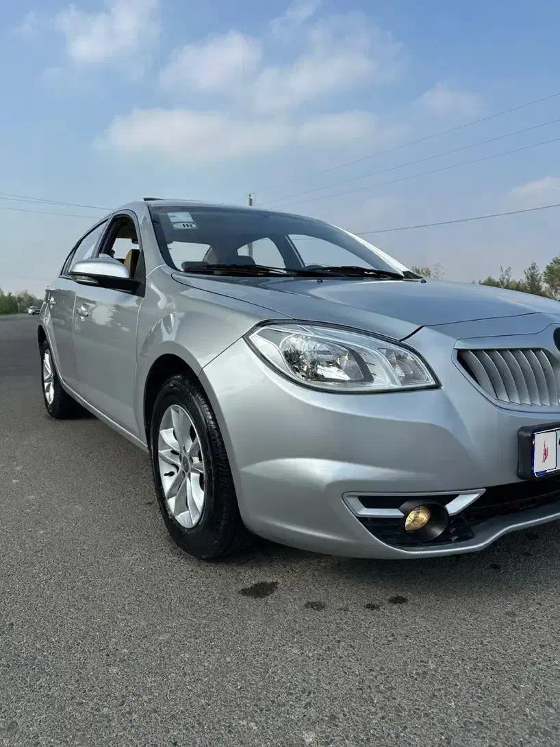 برلیانس h330 بدون مشابه|خودرو سواری و وانت|رشت, یخسازی|دیوار