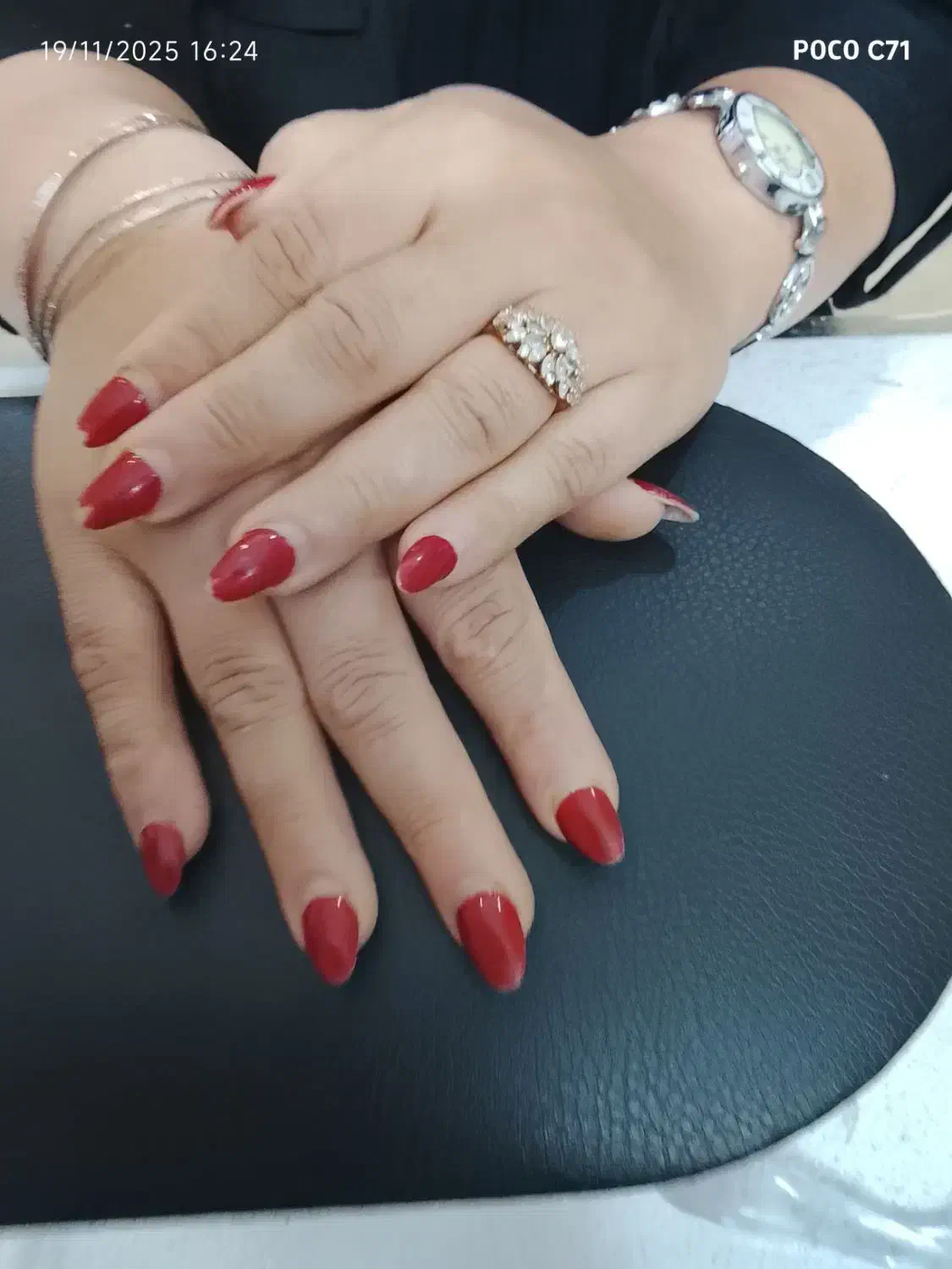 کاشت ناخن با بهترین کیفیت|خدمات آرایشگری و زیبایی|محمدشهر, همایون ویلا|دیوار