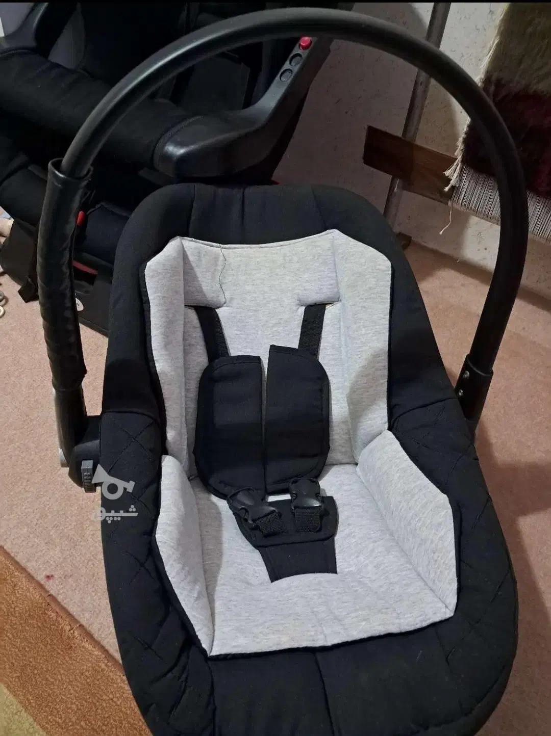 صندلی ماشیندکودک و کریر|اسباب و اثاث بچه|قائمشهر, |دیوار