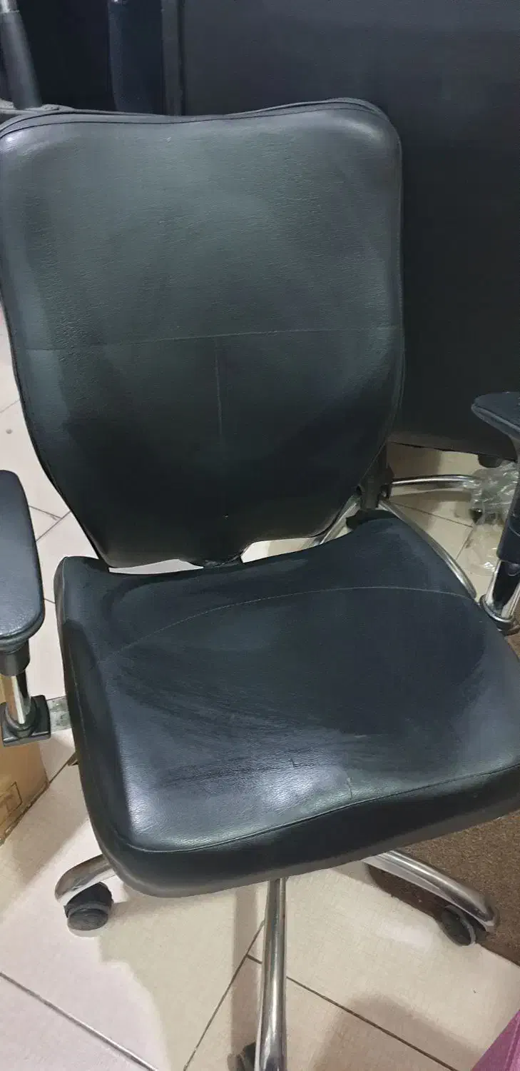 صندلی اداری با فوم با کیفیت|مبلمان اداری|تهران, جمال‌زاده|دیوار