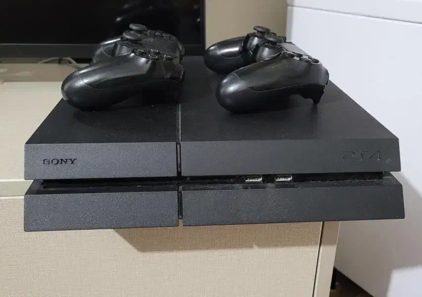 Ps4 fat|کنسول، بازی ویدئویی و آنلاین|تهران, شهرک فردوس (حسینی)|دیوار