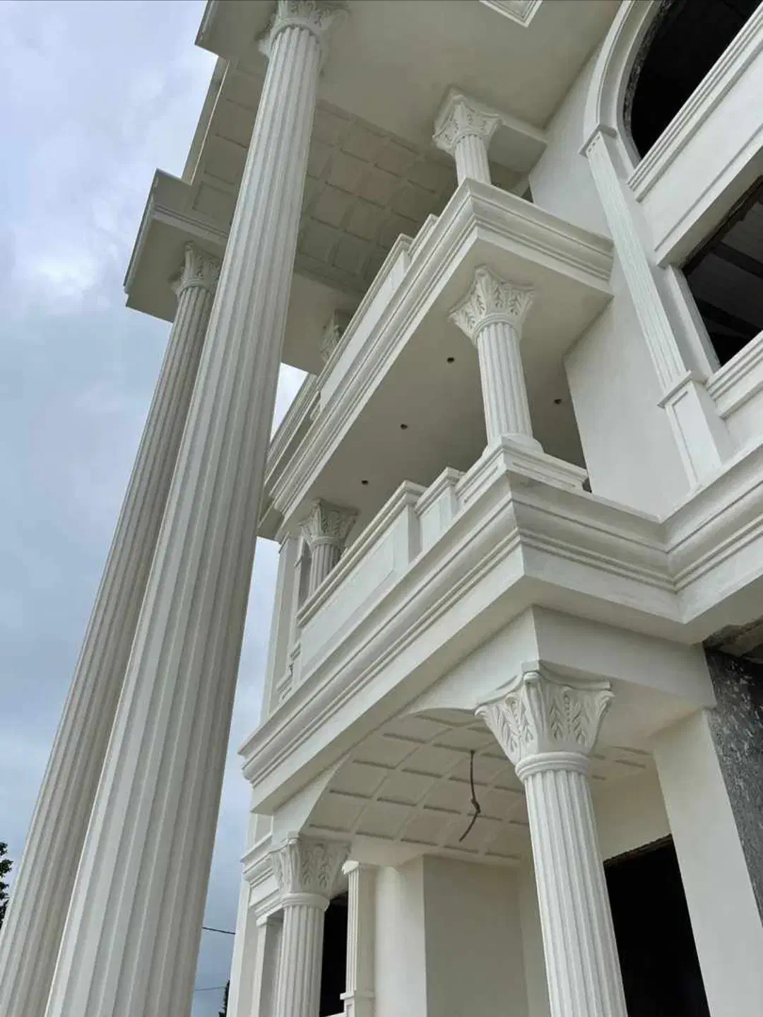 سیمانکاری سیمانبری نمارومی نما کلاسیک مدرن|خدمات پیشه و مهارت|لنگرود, |دیوار