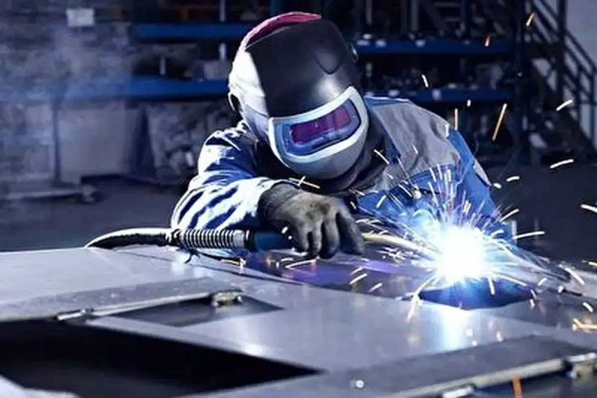 جوشکاری سیار|خدمات پیشه و مهارت|کرج, مصباح|دیوار