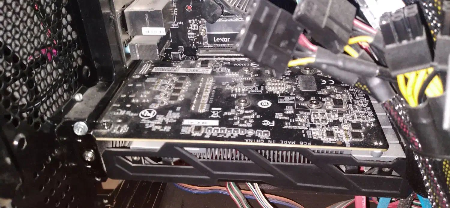 کارت گرافیک rx460 2gb oc gigabyte با جعبه|قطعات و لوازم جانبی رایانه|سهند, |دیوار