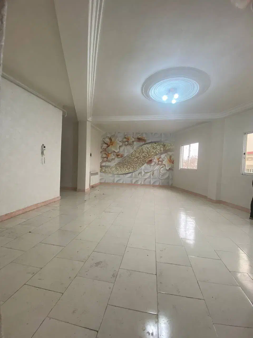 85متر /بازسازی شده /بر اصلی / پره پکیج|فروش آپارتمان|صومعهسرا, |دیوار