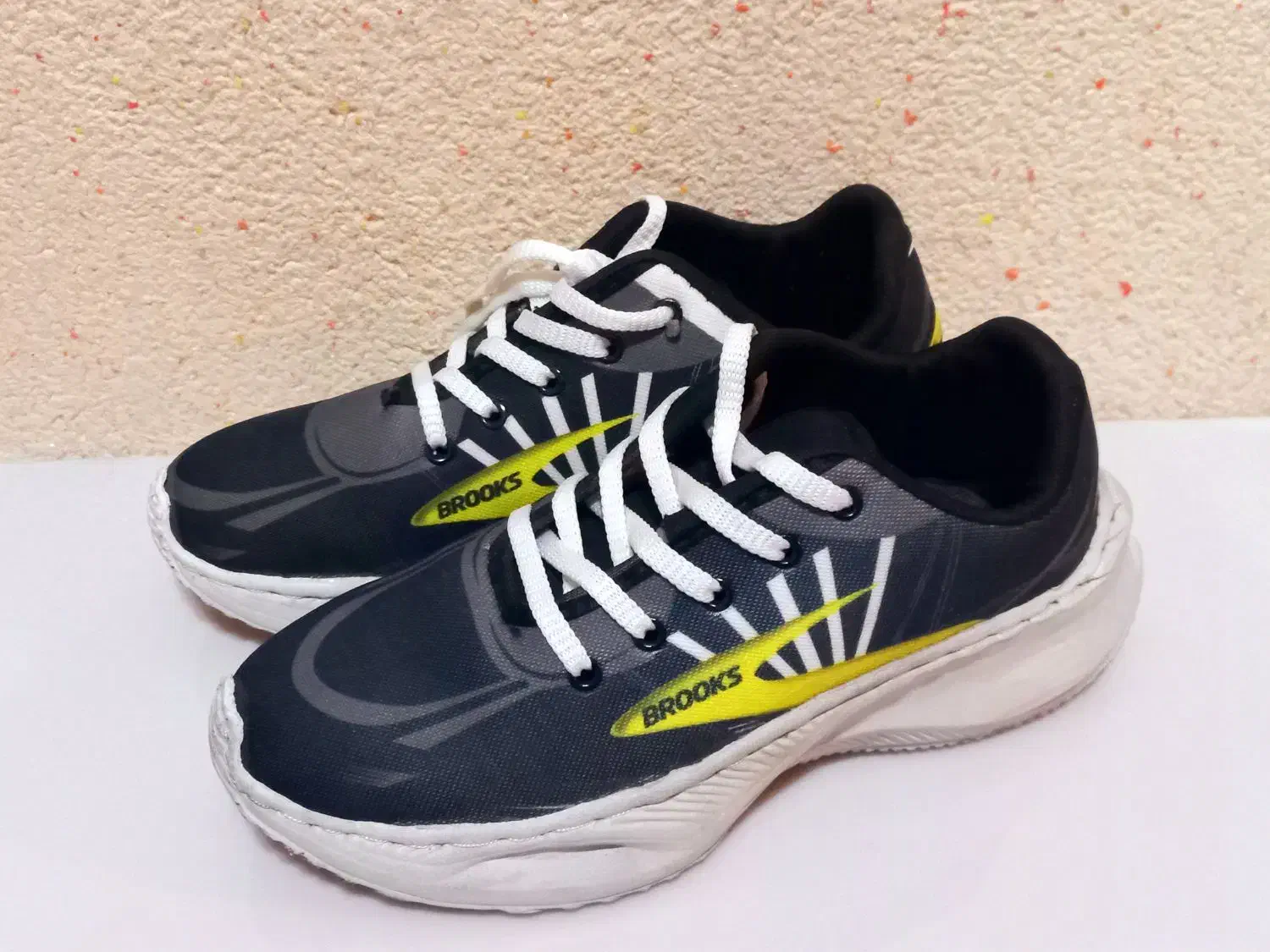 ۵ جفت کفش آکبند|کیف، کفش، کمربند|مراغه, |دیوار