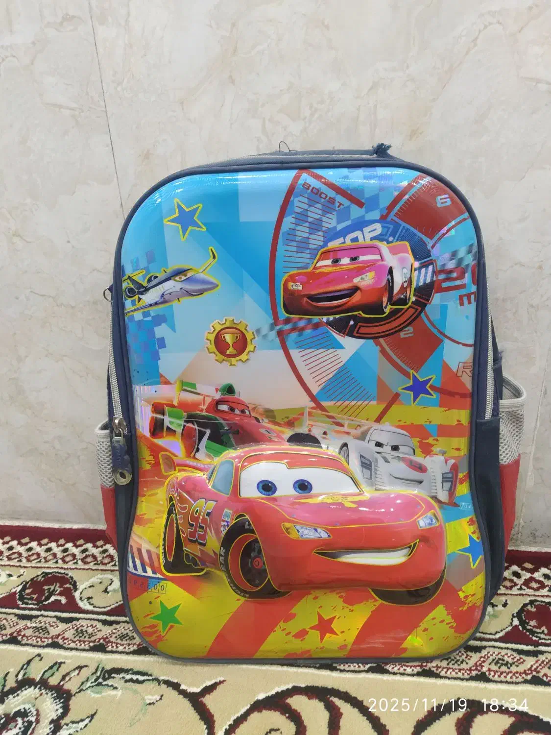 کیف مدرسه|کیف، کفش، کمربند|حمیدیا, |دیوار