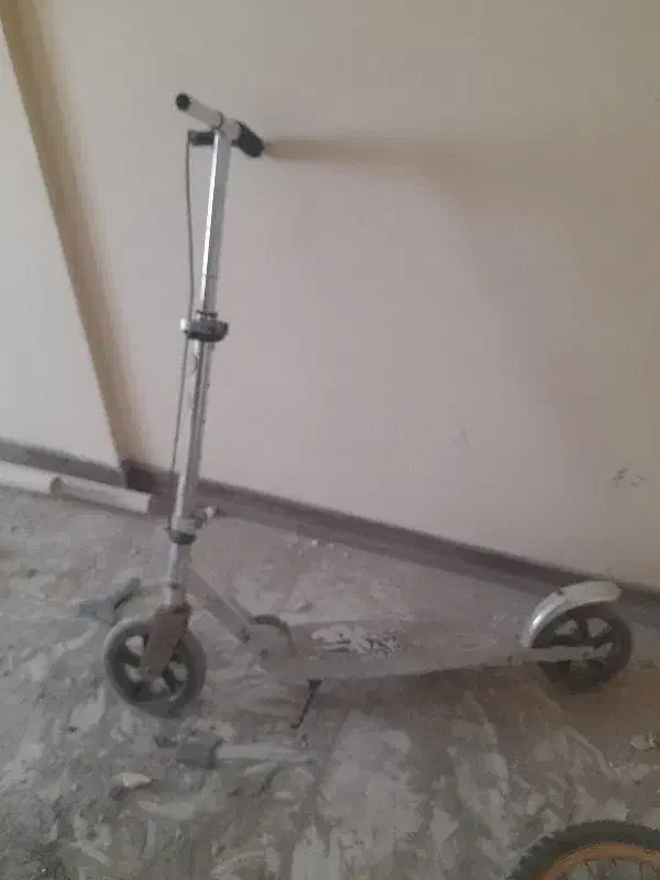 دوتا دوچرخه  ویک  اسکوتر|دوچرخه، اسکیت، اسکوتر|پردیس, فاز ۱۱|دیوار