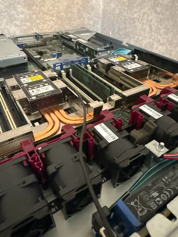 سرور اچ پی DL360 g10 8sff|مودم و تجهیزات شبکه|تهران, سهروردی|دیوار