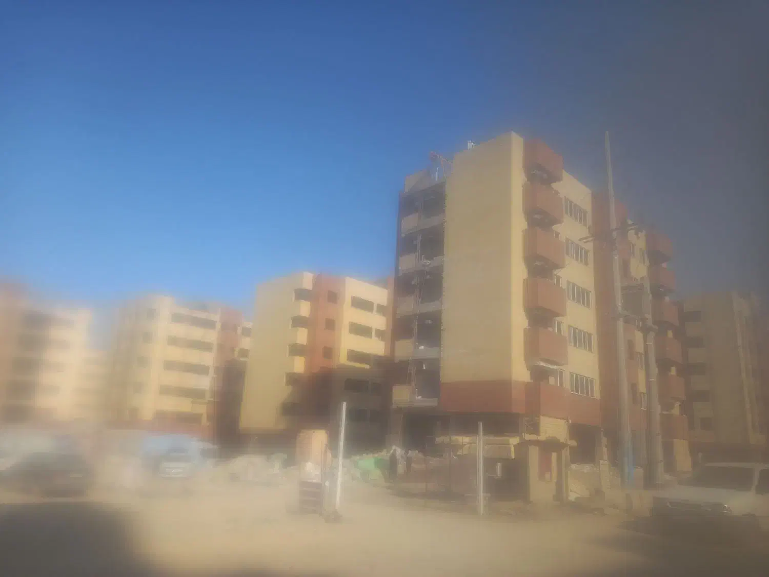 کناف کار بنا سفت کار کاشی کار گچ کاردر شهر قم|استخدام معماری، عمران و ساختمانی|قم, ارم|دیوار