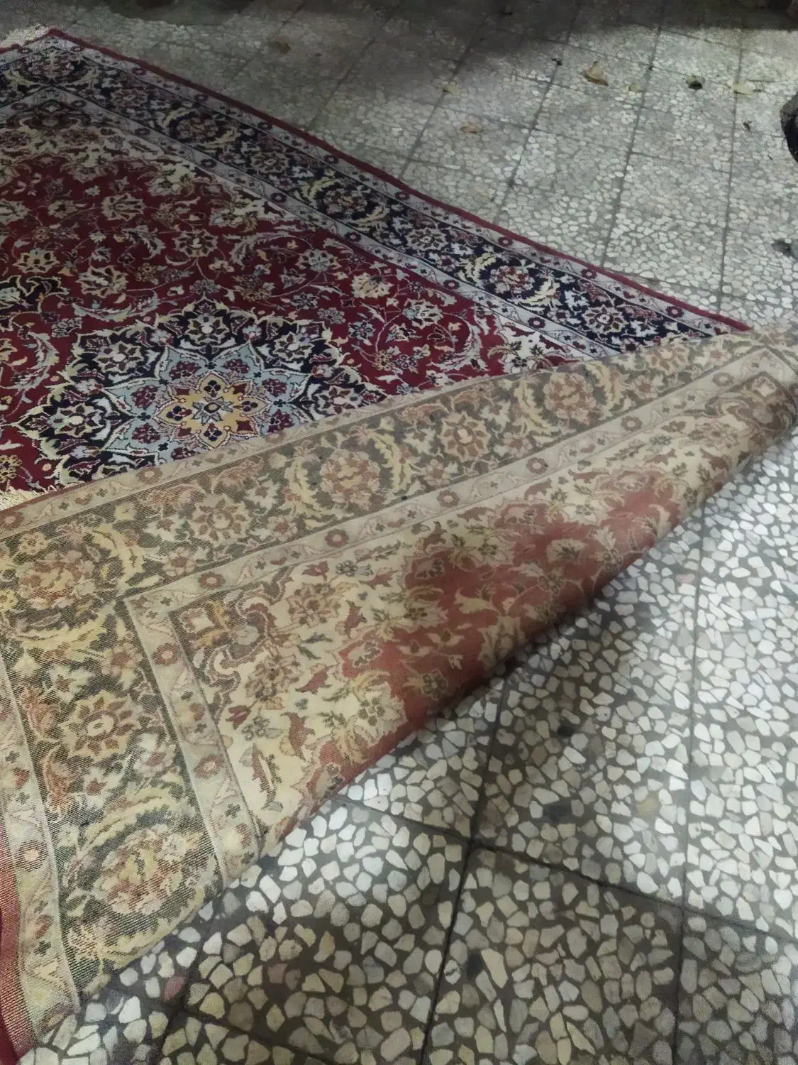 یک عدد فرش 6متر|فرش|لاهیجان, آهندان|دیوار