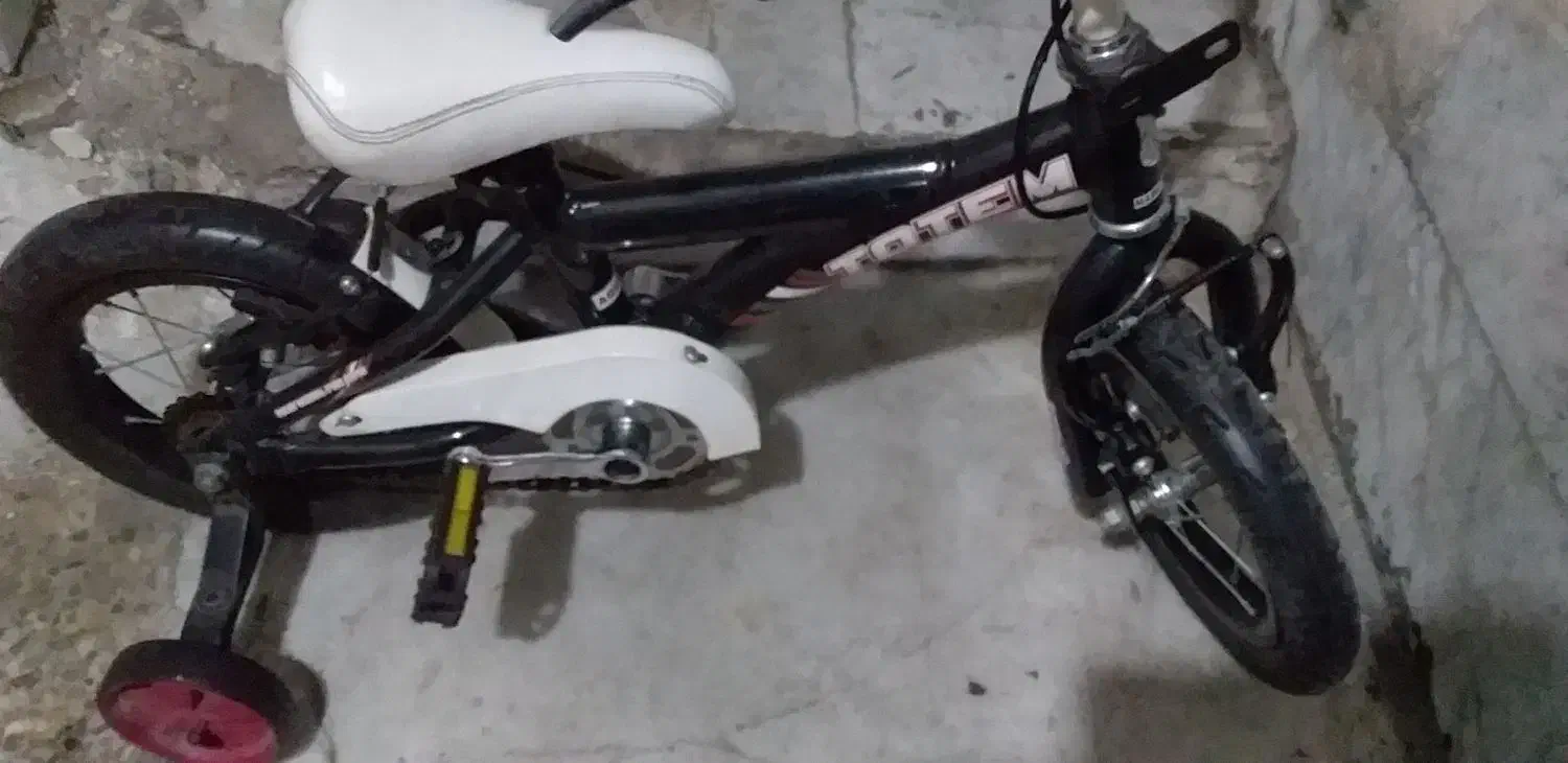 دوچرخه سایز۱۲|اسباب‌‌بازی|نسیم‌شهر, |دیوار