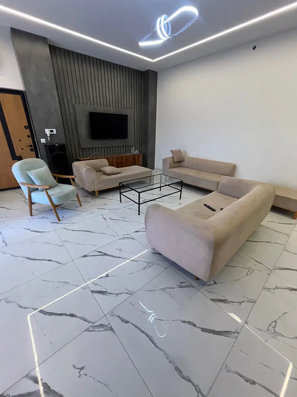 تریبلکس/استخرداخل/جکوزی/فول گیم|اجارهٔ کوتاه‌مدت ویلا و باغ|تهران, تهرانپارس غربی|دیوار