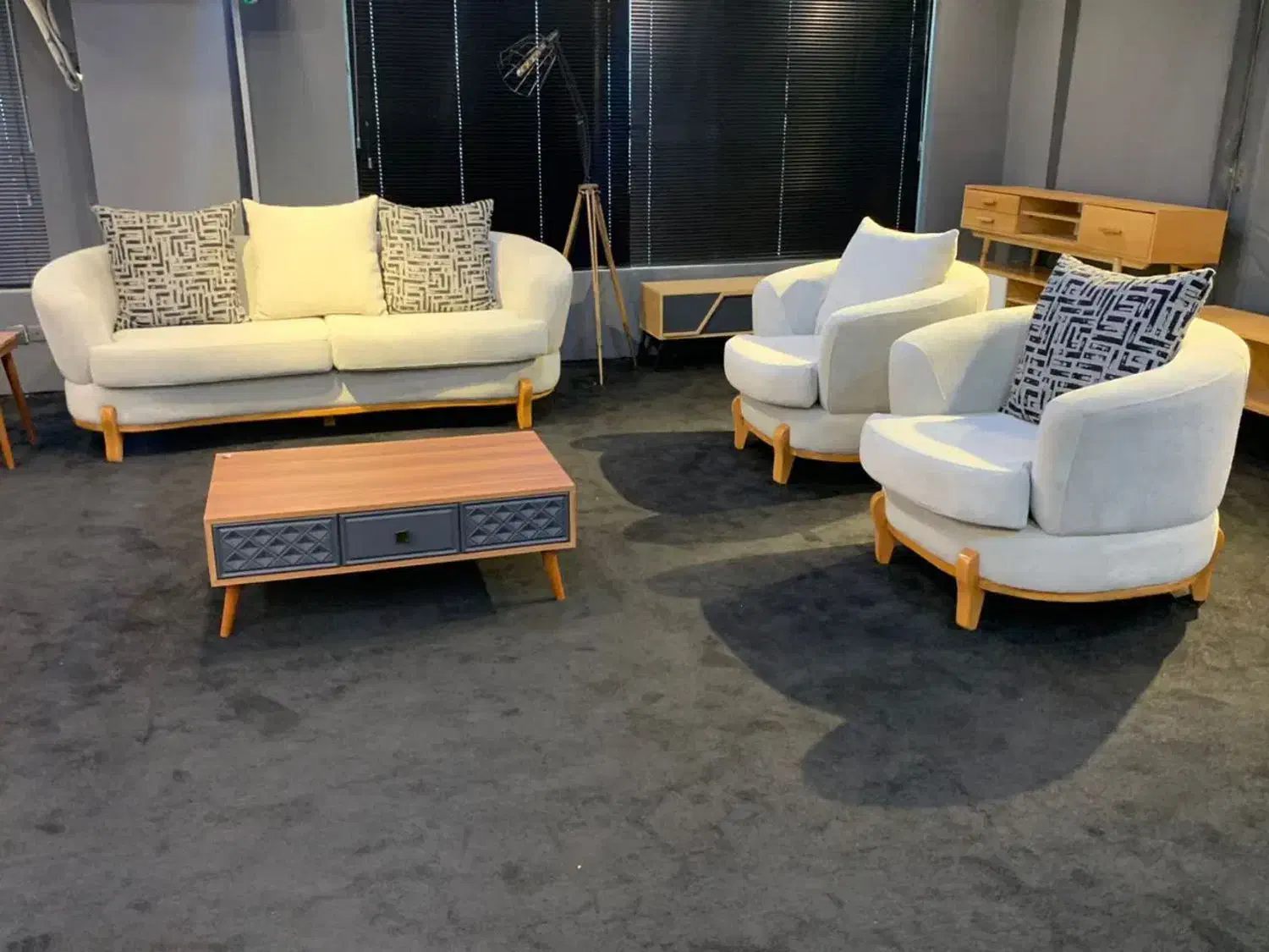 مبل فرناز|مبلمان خانگی و میز عسلی|بندرعباس, |دیوار